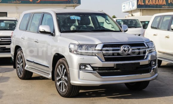 Nunua Imported Toyota Land Cruiser Nyingine Gari ndani ya Import - Dubai nchini Bujumbura Nunua Imported Toyota Land Cruiser Nyingine Gari ndani ya Import - Dubai nchini Bujumbura