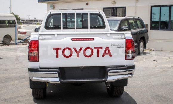 Buy Import Toyota Hilux White Car in Import - Dubai in Bujumbura Buy Import Toyota Hilux White Car in Import - Dubai in Bujumbura