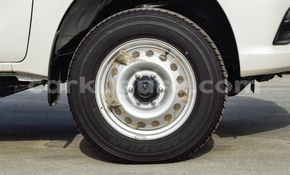 Buy Import Toyota Hilux White Car in Import - Dubai in Bujumbura Buy Import Toyota Hilux White Car in Import - Dubai in Bujumbura