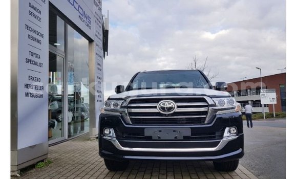 Nunua Imported Toyota Land Cruiser Nyeusi Gari ndani ya Import - Dubai nchini Bujumbura Nunua Imported Toyota Land Cruiser Nyeusi Gari ndani ya Import - Dubai nchini Bujumbura