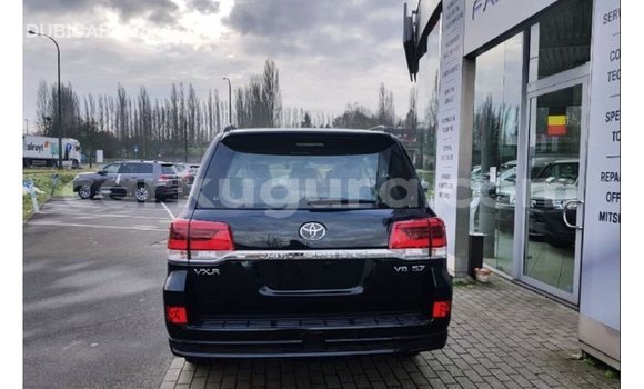 Nunua Imported Toyota Land Cruiser Nyeusi Gari ndani ya Import - Dubai nchini Bujumbura Nunua Imported Toyota Land Cruiser Nyeusi Gari ndani ya Import - Dubai nchini Bujumbura