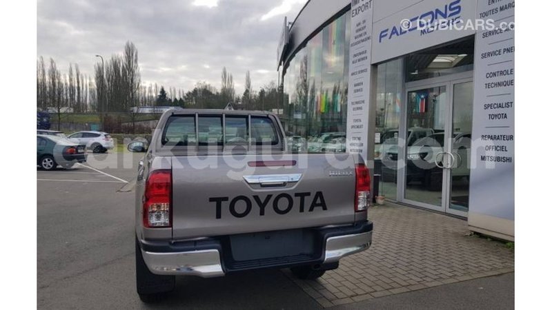 Big with watermark toyota hilux bujumbura import dubai 4368