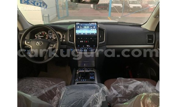 Nunua Imported Toyota Land Cruiser Nyeusi Gari ndani ya Import - Dubai nchini Bujumbura Nunua Imported Toyota Land Cruiser Nyeusi Gari ndani ya Import - Dubai nchini Bujumbura