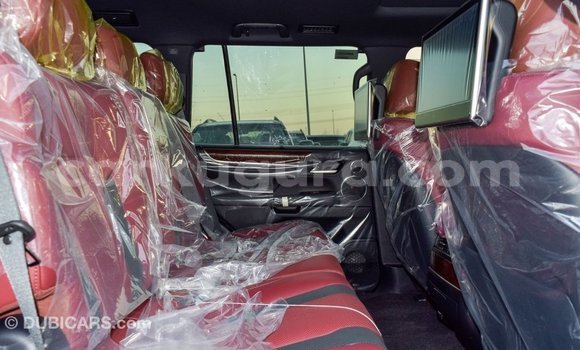 Acheter Import Voiture Lexus LX Noir à Import - Dubai, Bujumbura Acheter Import Voiture Lexus LX Noir à Import - Dubai, Bujumbura