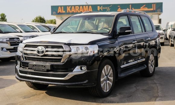 Acheter Import Voiture Toyota Land Cruiser Noir à Import - Dubai, Bujumbura Acheter Import Voiture Toyota Land Cruiser Noir à Import - Dubai, Bujumbura
