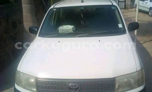 Nunua Ilio tumika Toyota Probox Nyeupe Gari ndani ya Bujumbura nchini Bujumbura Nunua Ilio tumika Toyota Probox Nyeupe Gari ndani ya Bujumbura nchini Bujumbura