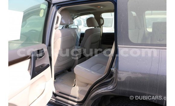 Acheter Import Voiture Toyota Land Cruiser Noir à Import - Dubai, Bujumbura Acheter Import Voiture Toyota Land Cruiser Noir à Import - Dubai, Bujumbura