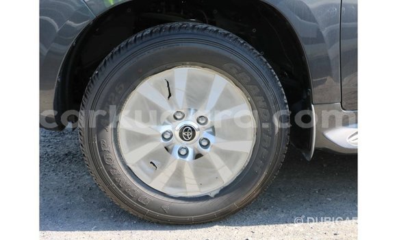 Acheter Import Voiture Toyota Land Cruiser Noir à Import - Dubai, Bujumbura Acheter Import Voiture Toyota Land Cruiser Noir à Import - Dubai, Bujumbura