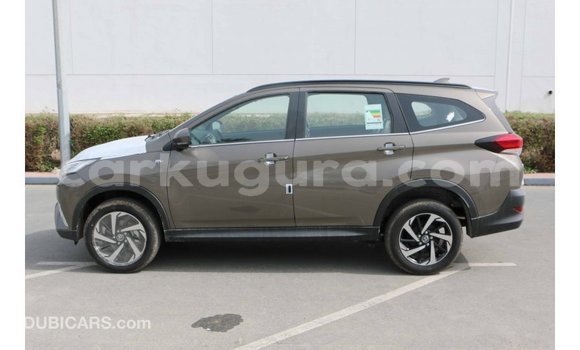 Nunua Imported Toyota Rush Brown Gari ndani ya Import - Dubai nchini Bujumbura Nunua Imported Toyota Rush Brown Gari ndani ya Import - Dubai nchini Bujumbura