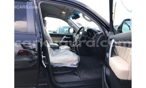 Buy Import Toyota Land Cruiser Black Car in Import - Dubai in Bujumbura Buy Import Toyota Land Cruiser Black Car in Import - Dubai in Bujumbura