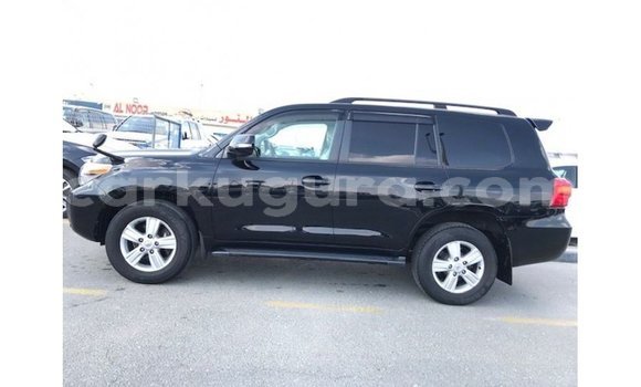 Acheter Import Voiture Toyota Land Cruiser Noir à Import - Dubai, Bujumbura Acheter Import Voiture Toyota Land Cruiser Noir à Import - Dubai, Bujumbura