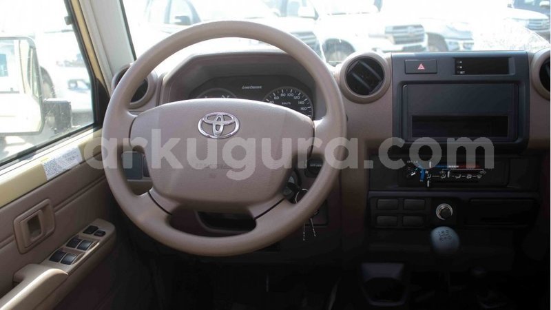 Big with watermark toyota land cruiser bujumbura import dubai 4389
