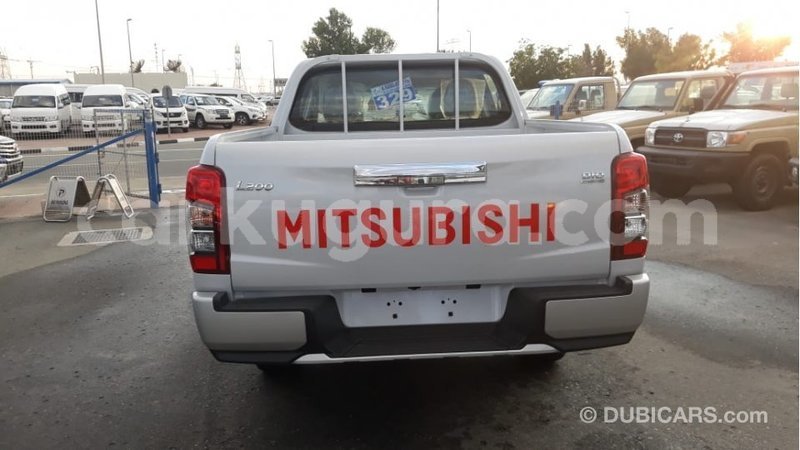 Big with watermark mitsubishi l200 bujumbura import dubai 4390