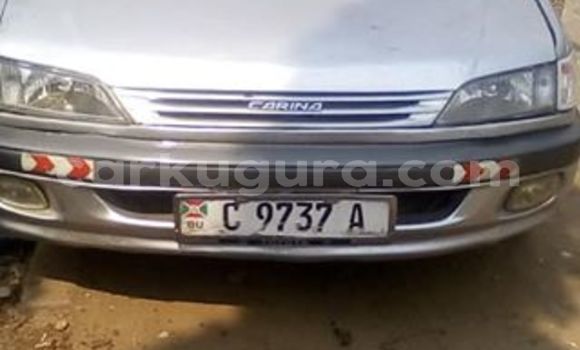 Acheter Occasion Voiture Toyota Carina Gris à Bujumbura, Bujumbura Acheter Occasion Voiture Toyota Carina Gris à Bujumbura, Bujumbura