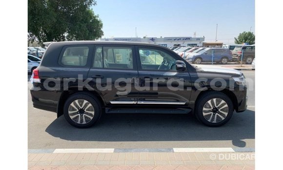 Nunua Imported Toyota Land Cruiser Nyeusi Gari ndani ya Import - Dubai nchini Bujumbura Nunua Imported Toyota Land Cruiser Nyeusi Gari ndani ya Import - Dubai nchini Bujumbura