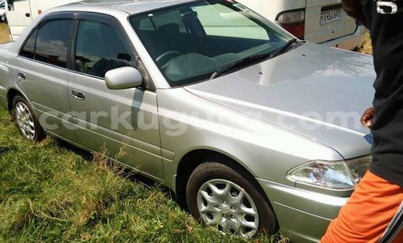 Nunua Ilio tumika Toyota Carina Fedha Gari ndani ya Bujumbura nchini Bujumbura Nunua Ilio tumika Toyota Carina Fedha Gari ndani ya Bujumbura nchini Bujumbura