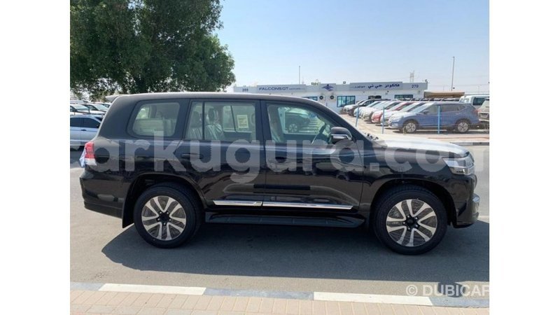 Big with watermark toyota land cruiser bujumbura import dubai 4407