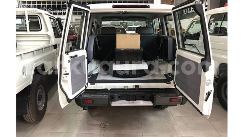 Big with watermark toyota land cruiser bujumbura import dubai 4411