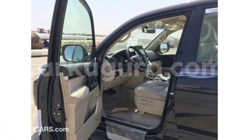 Big with watermark toyota land cruiser bujumbura import dubai 4412