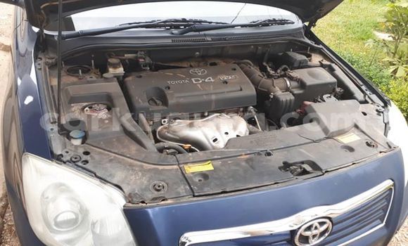 Nunua Ilio tumika Toyota Avensis Bluu Gari ndani ya Bujumbura nchini Bujumbura Nunua Ilio tumika Toyota Avensis Bluu Gari ndani ya Bujumbura nchini Bujumbura