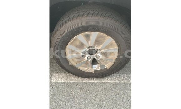 Acheter Import Voiture Toyota Land Cruiser Noir à Import - Dubai, Bujumbura Acheter Import Voiture Toyota Land Cruiser Noir à Import - Dubai, Bujumbura