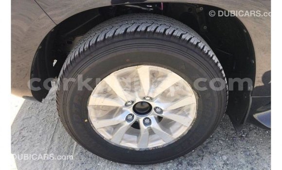 Acheter Import Voiture Toyota Land Cruiser Noir à Import - Dubai, Bujumbura Acheter Import Voiture Toyota Land Cruiser Noir à Import - Dubai, Bujumbura