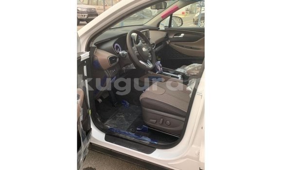 Nunua Imported Hyundai Santa Fe Nyeupe Gari ndani ya Import - Dubai nchini Bujumbura Nunua Imported Hyundai Santa Fe Nyeupe Gari ndani ya Import - Dubai nchini Bujumbura