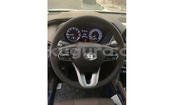 Nunua Imported Hyundai Santa Fe Nyeupe Gari ndani ya Import - Dubai nchini Bujumbura Nunua Imported Hyundai Santa Fe Nyeupe Gari ndani ya Import - Dubai nchini Bujumbura