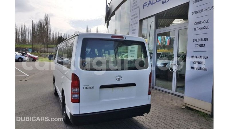 Big with watermark toyota hiace bujumbura import dubai 4426