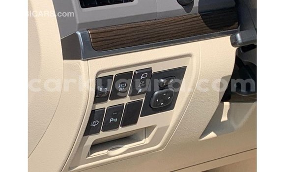 Nunua Imported Toyota Land Cruiser Nyeusi Gari ndani ya Import - Dubai nchini Bujumbura Nunua Imported Toyota Land Cruiser Nyeusi Gari ndani ya Import - Dubai nchini Bujumbura