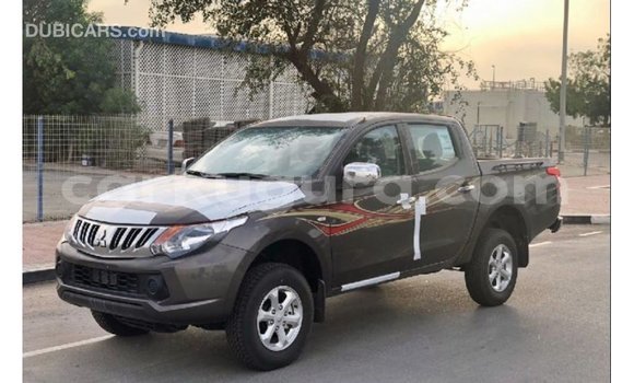 Nunua Imported Mitsubishi L200 Brown Gari ndani ya Import - Dubai nchini Bujumbura Nunua Imported Mitsubishi L200 Brown Gari ndani ya Import - Dubai nchini Bujumbura