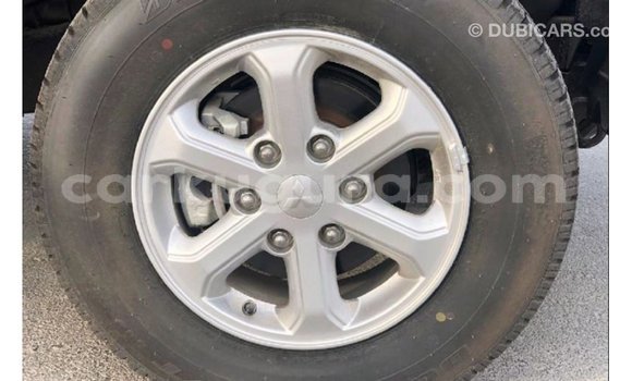 Nunua Imported Mitsubishi L200 Brown Gari ndani ya Import - Dubai nchini Bujumbura Nunua Imported Mitsubishi L200 Brown Gari ndani ya Import - Dubai nchini Bujumbura