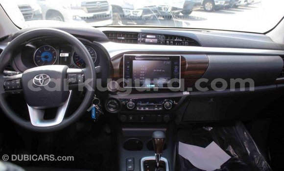 Buy Import Toyota Hilux White Car in Import - Dubai in Bujumbura Buy Import Toyota Hilux White Car in Import - Dubai in Bujumbura