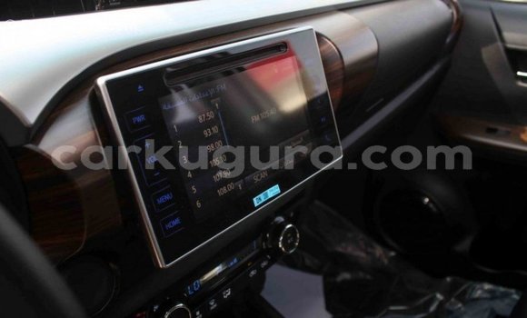 Buy Import Toyota Hilux White Car in Import - Dubai in Bujumbura Buy Import Toyota Hilux White Car in Import - Dubai in Bujumbura