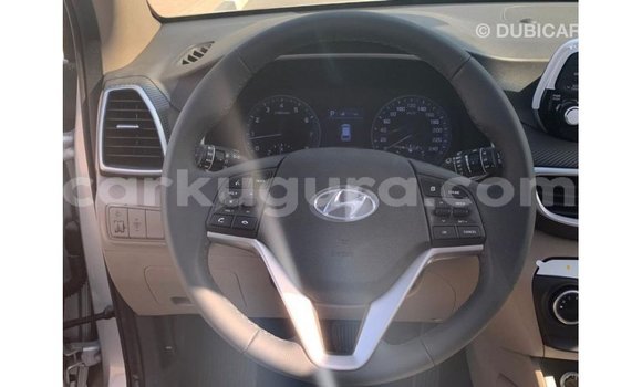 Nunua Imported Hyundai Tucson Nyingine Gari ndani ya Import - Dubai nchini Bujumbura Nunua Imported Hyundai Tucson Nyingine Gari ndani ya Import - Dubai nchini Bujumbura