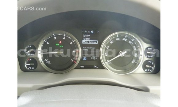 Acheter Import Voiture Toyota Land Cruiser Blanc à Import - Dubai, Bujumbura Acheter Import Voiture Toyota Land Cruiser Blanc à Import - Dubai, Bujumbura