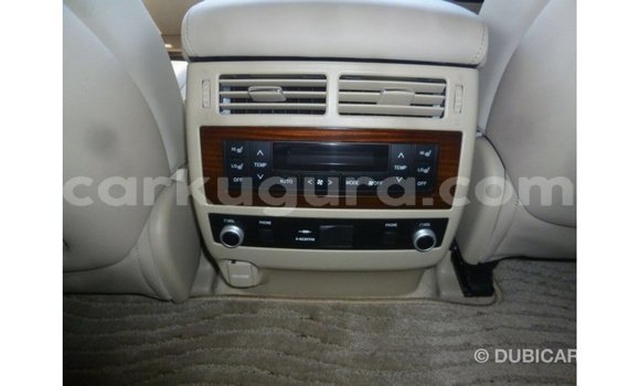 Acheter Import Voiture Toyota Land Cruiser Noir à Import - Dubai, Bujumbura Acheter Import Voiture Toyota Land Cruiser Noir à Import - Dubai, Bujumbura