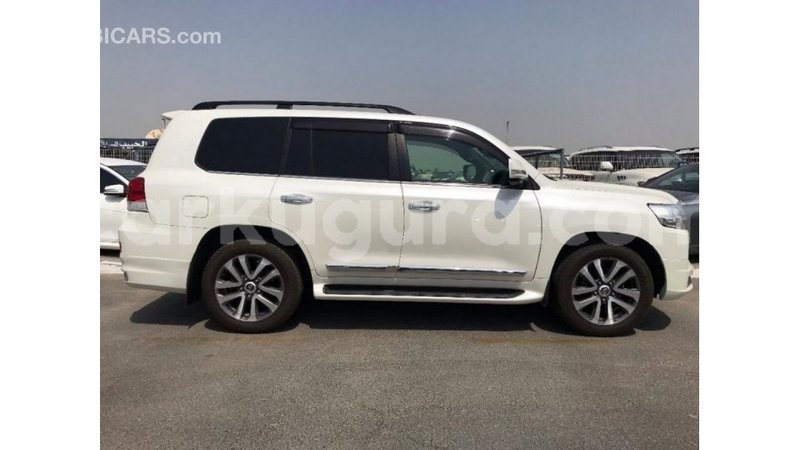 Big with watermark toyota land cruiser bujumbura import dubai 4435