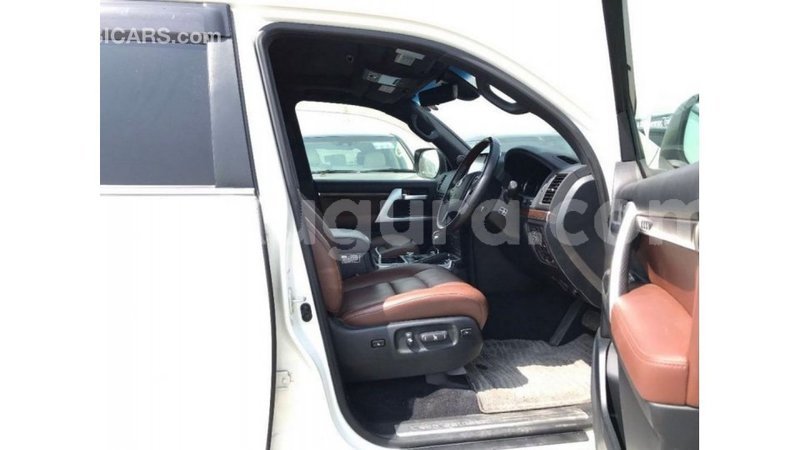 Big with watermark toyota land cruiser bujumbura import dubai 4435