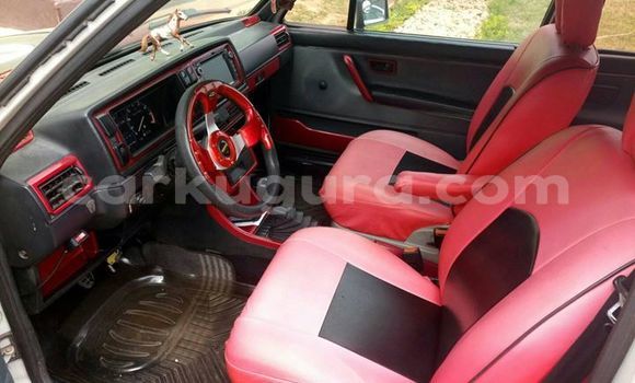 Acheter Occasion Voiture Volkswagen Golf Blanc à Bujumbura, Bujumbura Acheter Occasion Voiture Volkswagen Golf Blanc à Bujumbura, Bujumbura