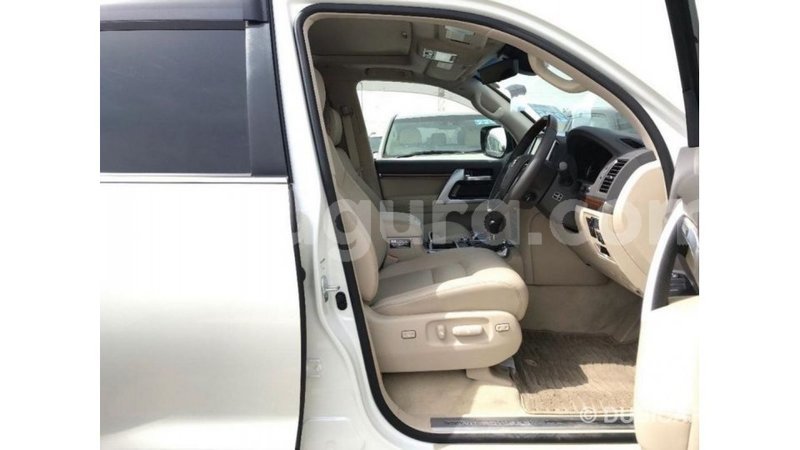 Big with watermark toyota land cruiser bujumbura import dubai 4436