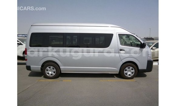 Acheter Import Voiture Toyota Hiace Autre à Import - Dubai, Bujumbura Acheter Import Voiture Toyota Hiace Autre à Import - Dubai, Bujumbura