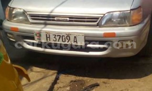 Nunua Ilio tumika Toyota Starlet Fedha Gari ndani ya Bujumbura nchini Bujumbura Nunua Ilio tumika Toyota Starlet Fedha Gari ndani ya Bujumbura nchini Bujumbura