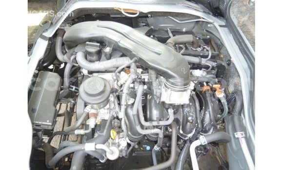 Acheter Import Voiture Toyota Hiace Autre à Import - Dubai, Bujumbura Acheter Import Voiture Toyota Hiace Autre à Import - Dubai, Bujumbura