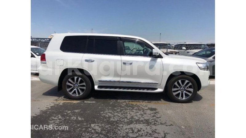 Big with watermark toyota land cruiser bujumbura import dubai 4441