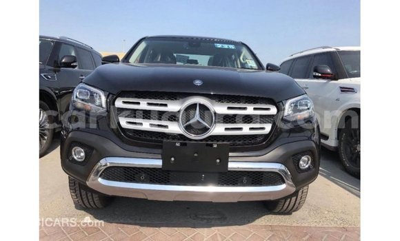 Acheter Import Voiture Mercedes-Benz 250 Noir à Import - Dubai, Bujumbura Acheter Import Voiture Mercedes-Benz 250 Noir à Import - Dubai, Bujumbura