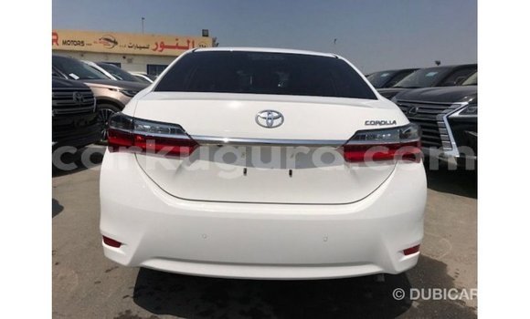 Acheter Import Voiture Toyota Corolla Blanc à Import - Dubai, Bujumbura Acheter Import Voiture Toyota Corolla Blanc à Import - Dubai, Bujumbura