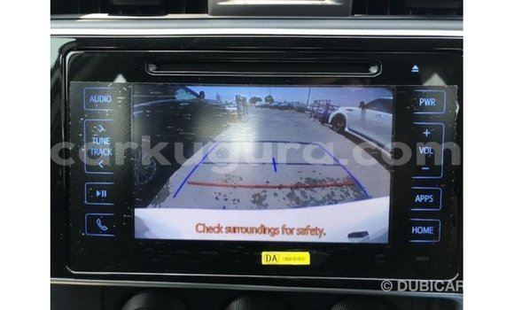 Acheter Import Voiture Toyota Corolla Blanc à Import - Dubai, Bujumbura Acheter Import Voiture Toyota Corolla Blanc à Import - Dubai, Bujumbura