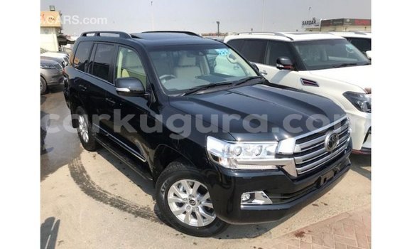 Acheter Import Voiture Toyota Land Cruiser Noir à Import - Dubai, Bujumbura Acheter Import Voiture Toyota Land Cruiser Noir à Import - Dubai, Bujumbura