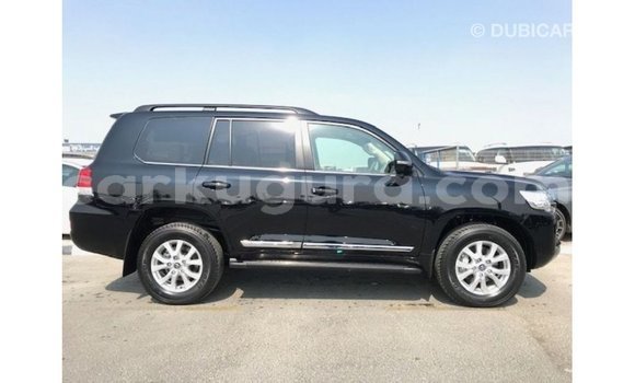 Acheter Import Voiture Toyota Land Cruiser Noir à Import - Dubai, Bujumbura Acheter Import Voiture Toyota Land Cruiser Noir à Import - Dubai, Bujumbura